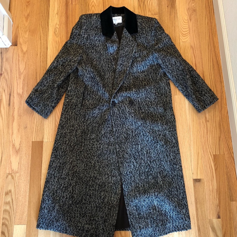 Vintage black and white Ferncroft wool coat.
